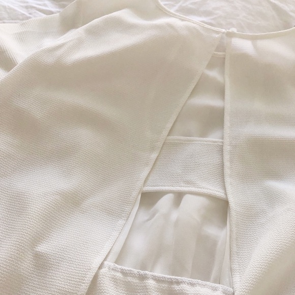 Bloomingdales White Top - Picture 1 of 5